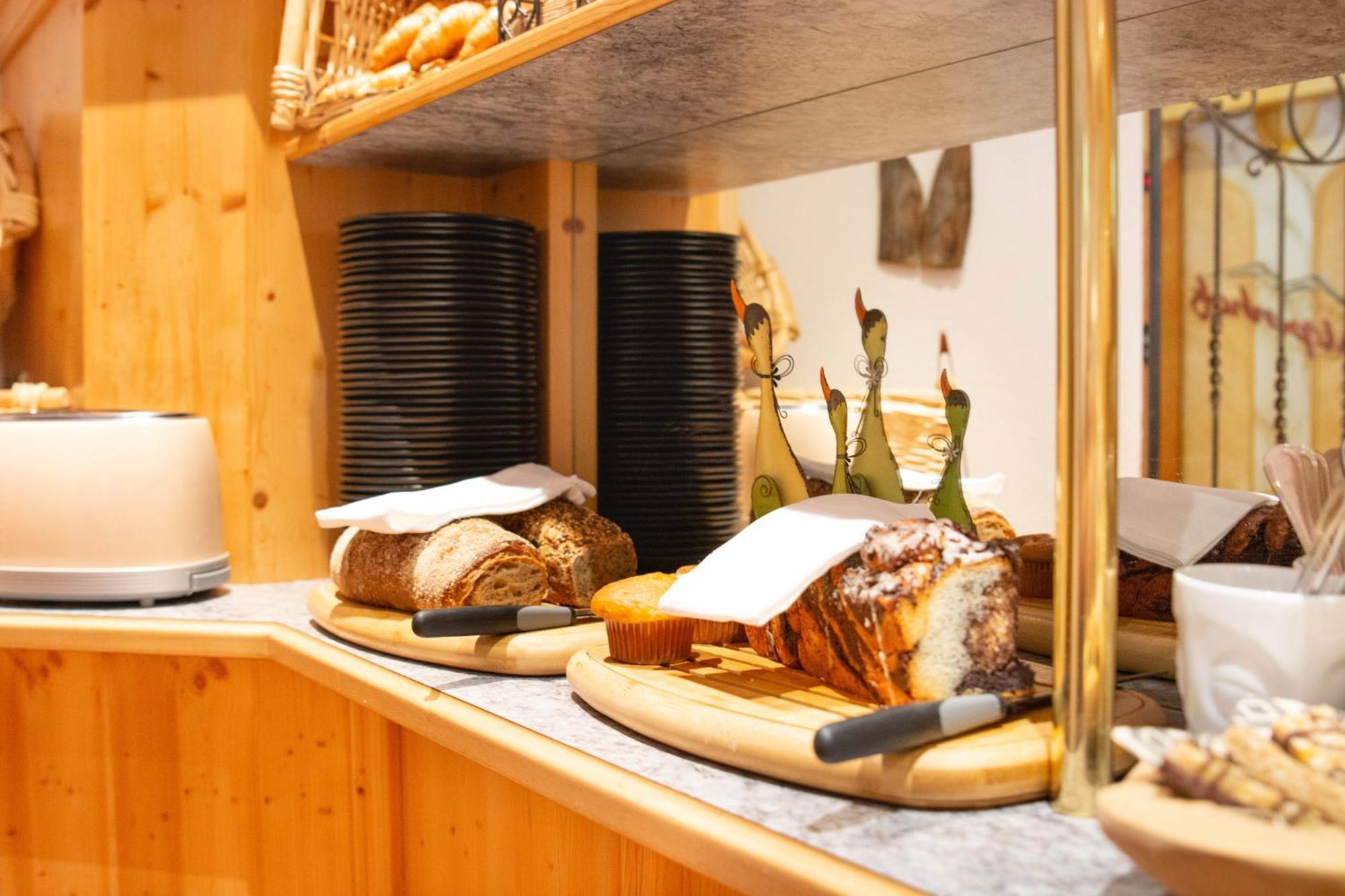 Hotel Garni Alpenhof Ischgl Zewnętrze zdjęcie